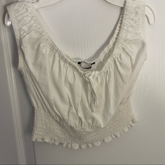 Brandy Melville Marilyn top - Picture 3 of 6